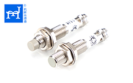 M8-M8-45mm圓柱標準型接近開關接頭式