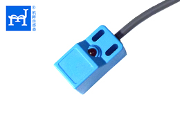 Q18方形電感式接近開關